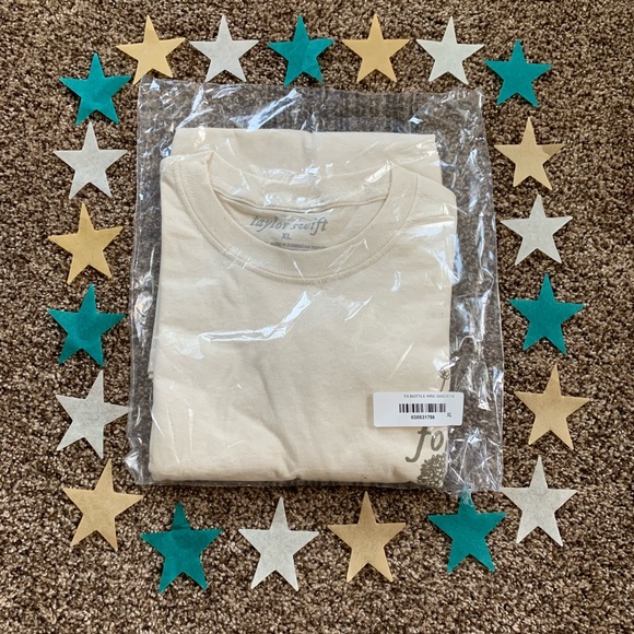 NEW Taylor Swift Folklore Tee August - Picture 2 of 6